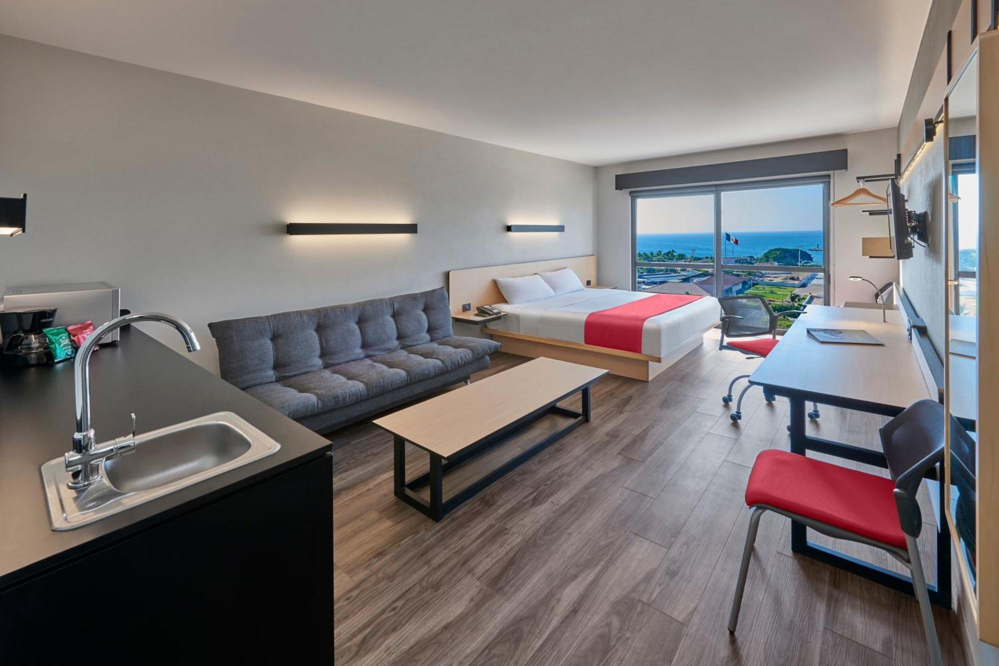 City Express Plus By Marriott Puerto Vallarta Eksteriør bilde