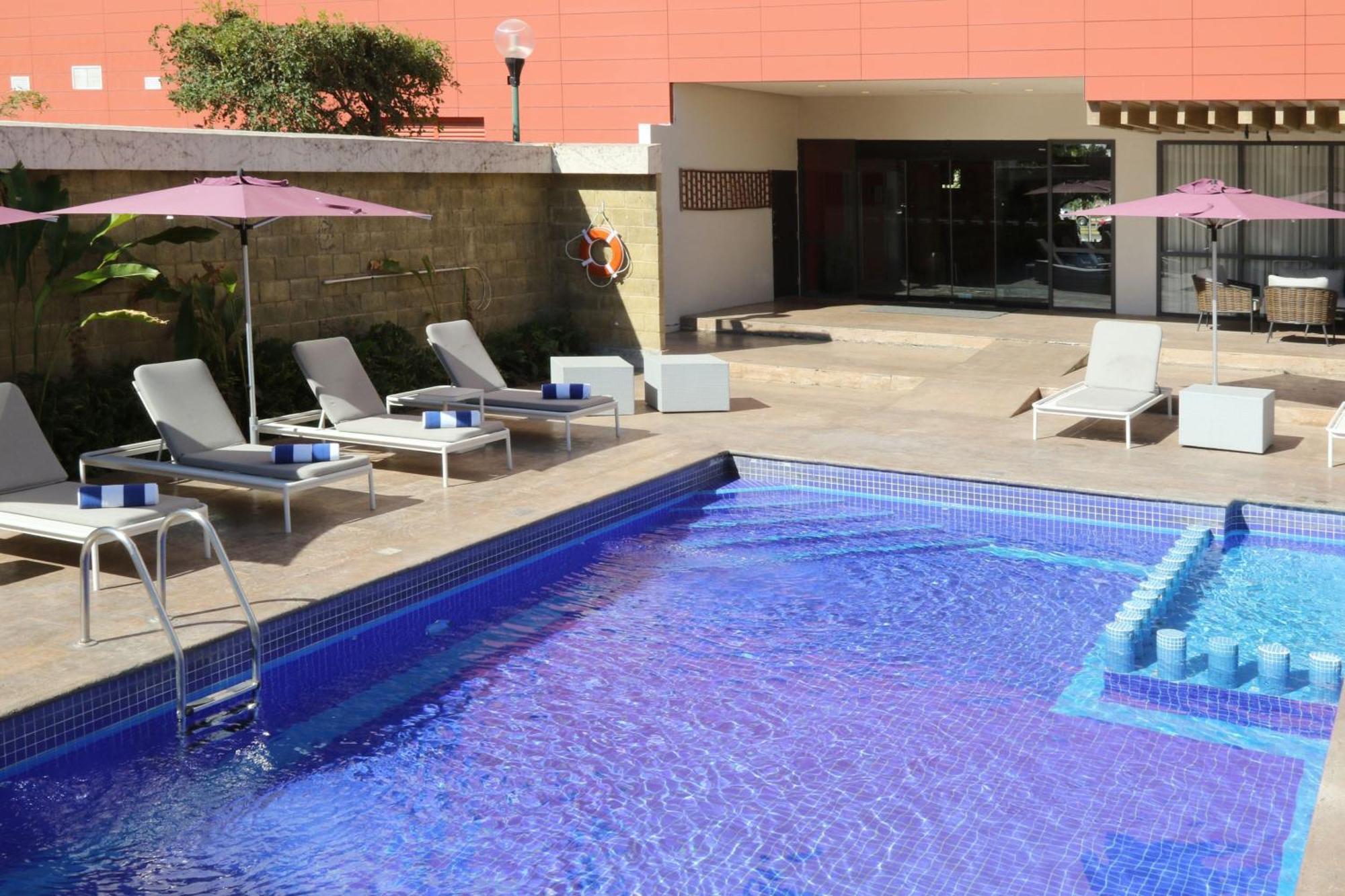 City Express Plus By Marriott Puerto Vallarta Eksteriør bilde