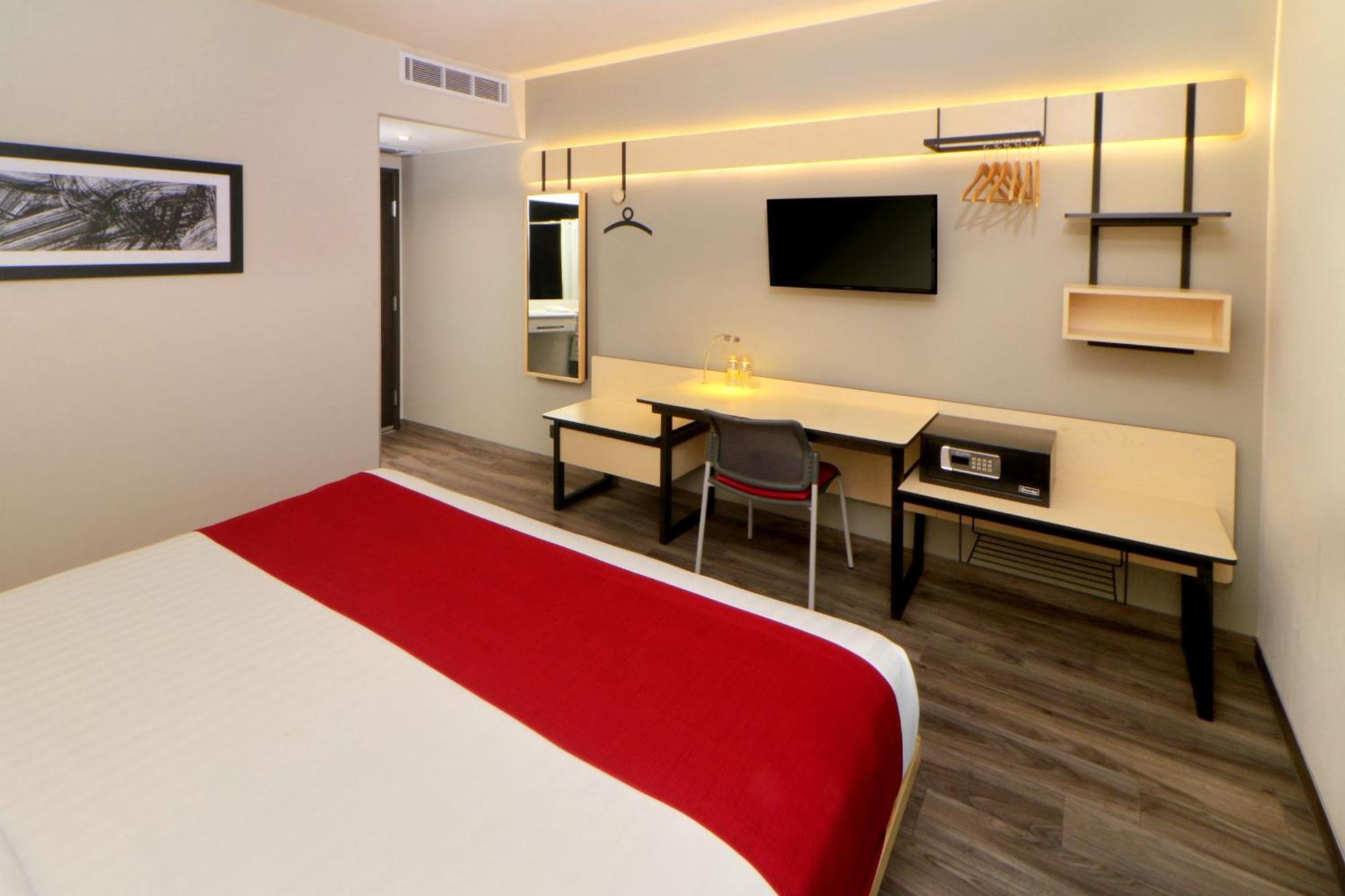 City Express Plus By Marriott Puerto Vallarta Eksteriør bilde
